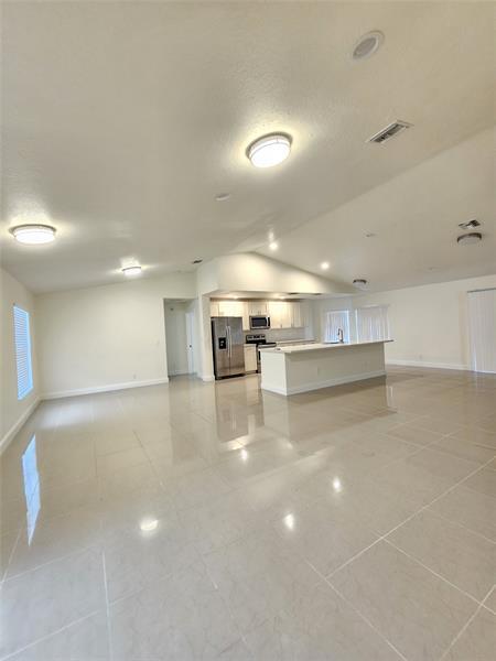 Foto del edificio - 2282 SW Natema Rd