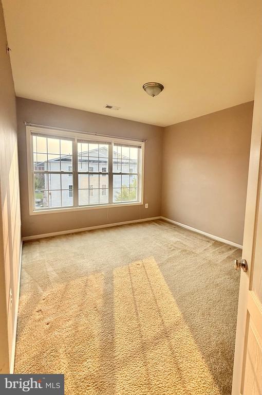 Foto del edificio - 23479 Buckland Farm Terrace