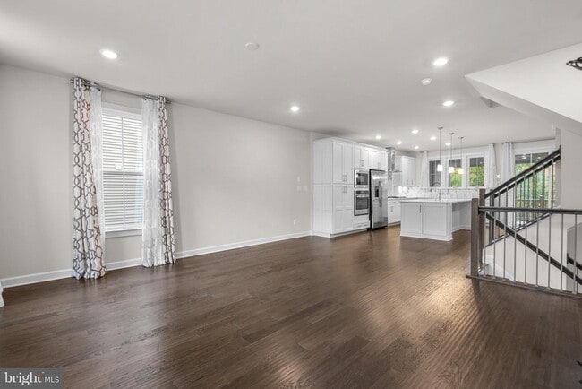 Building Photo - 9271 Wood Violet Ct