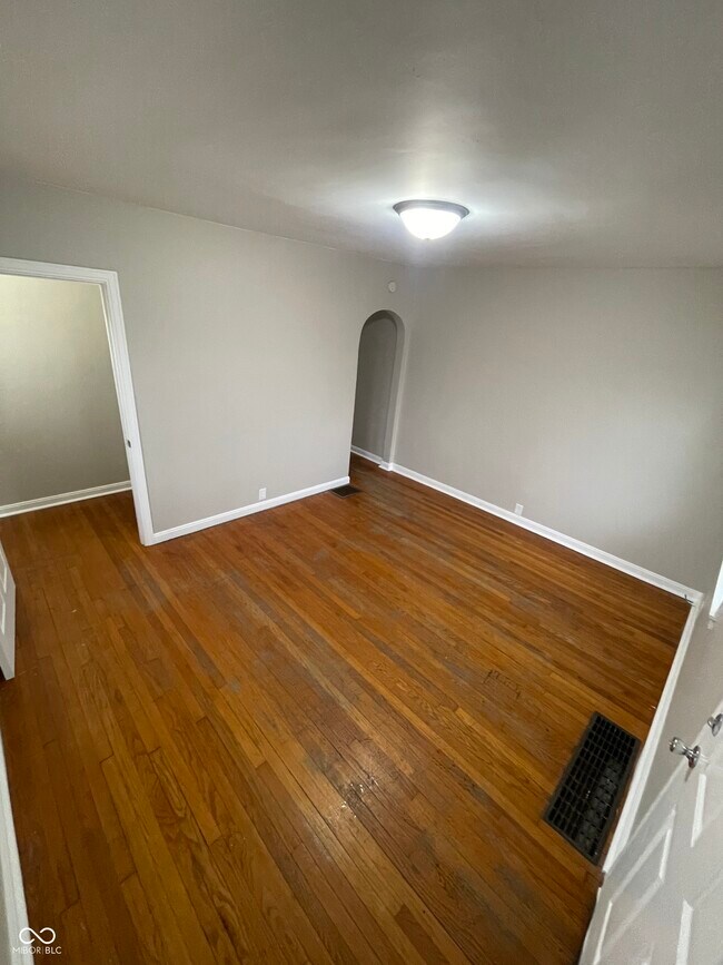 Foto del edificio - 8763 E 46th St