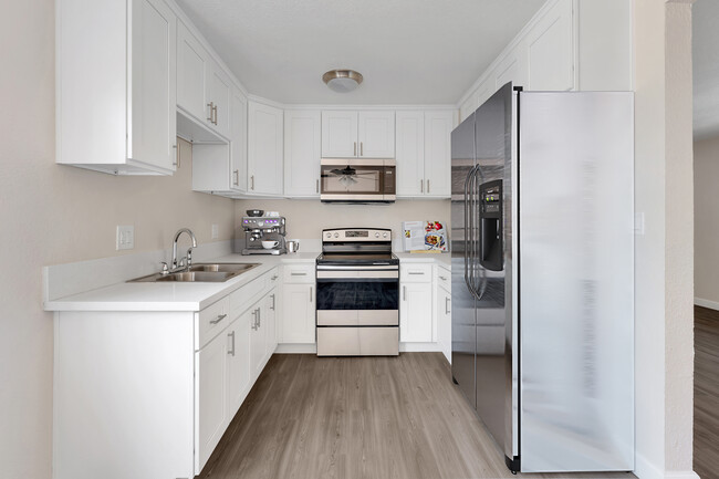 Renovated Kitchen - Briarwood Apartments - Riverside, CA