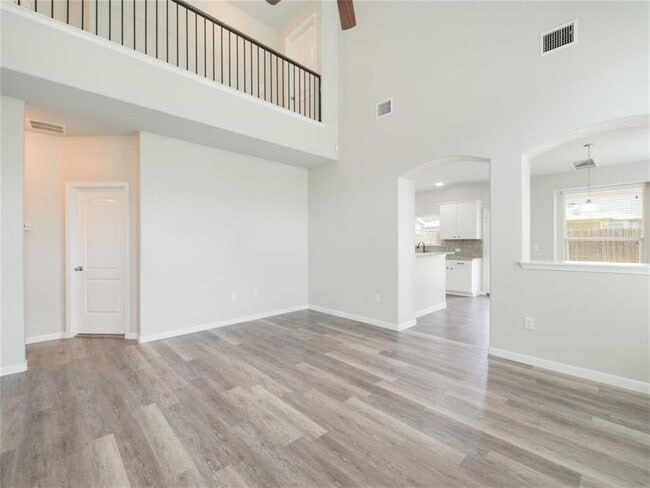 Foto del edificio - 12112 Timber Arch Ln
