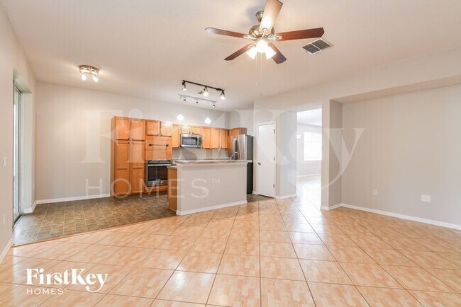 Building Photo - 258 Aster Dr