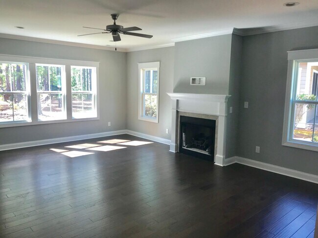 Foto del edificio - 400 Legacy Lakes Way