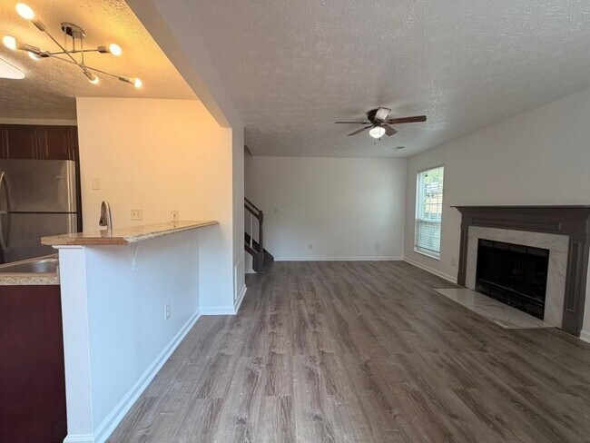 Building Photo - 1026 Wuthering Way