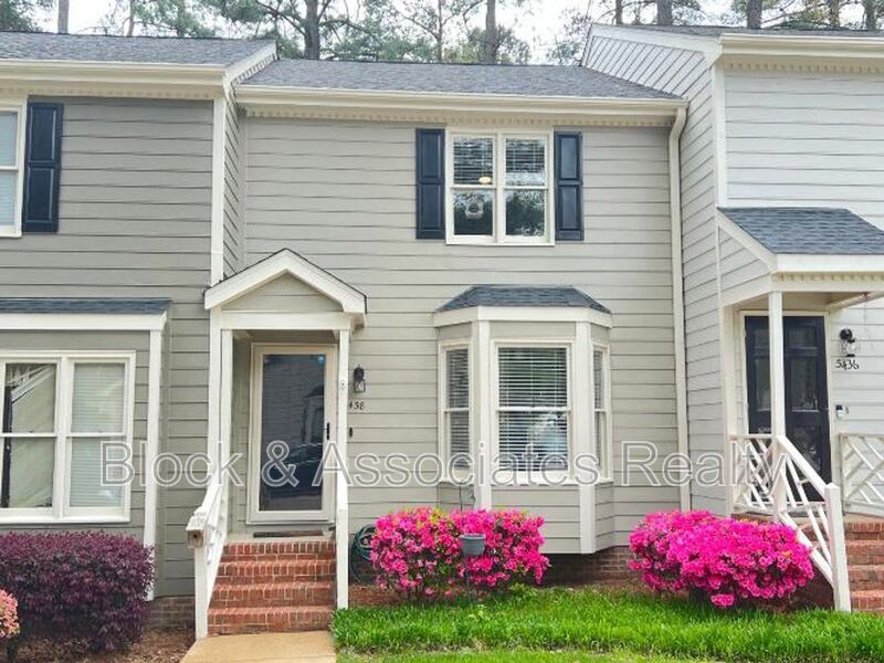 Primary Photo - 5438 Sharpe Dr