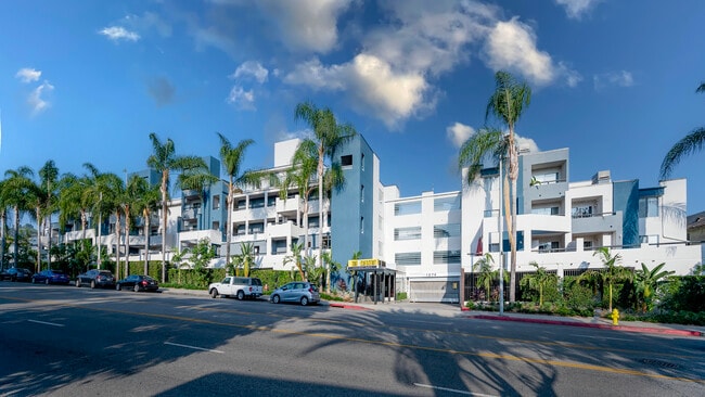 Foto del edificio - Crescent at West Hollywood