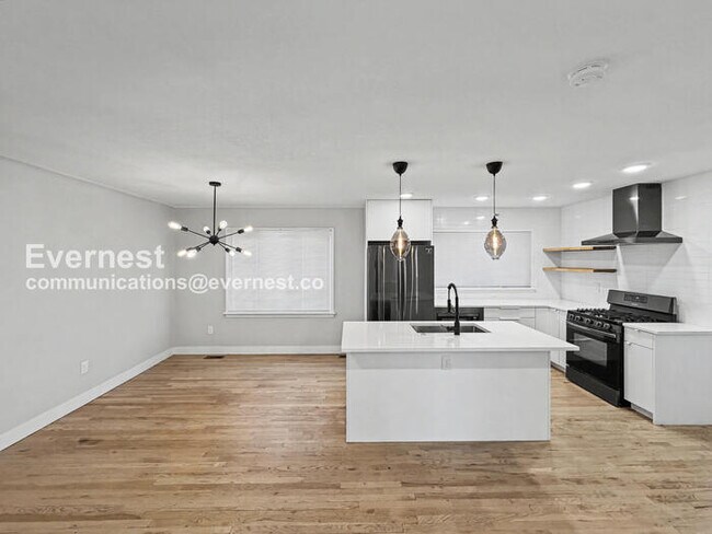 Foto del edificio - 3875 S Bannock St