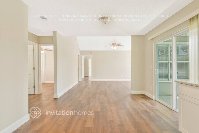 Foto del edificio - 3434 Coachlight Dr