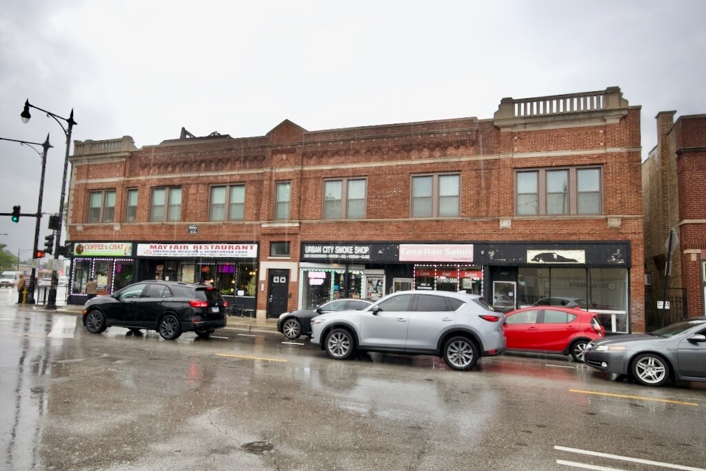 Primary Photo - 4461 W Lawrence Ave
