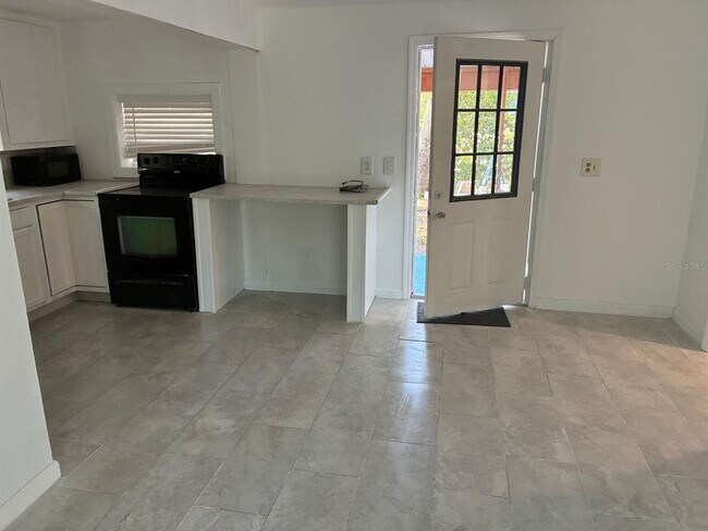 Foto del edificio - 106 Penna Ave