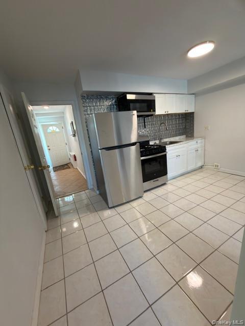 Foto del edificio - 195-27-195-37 37th Ave