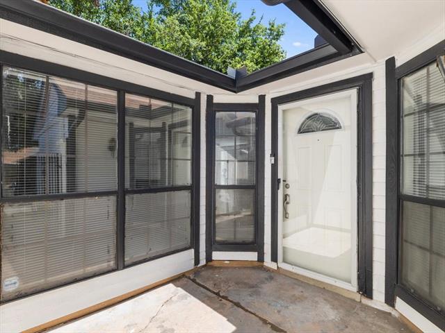 Building Photo - 2519 Sunflower Dr