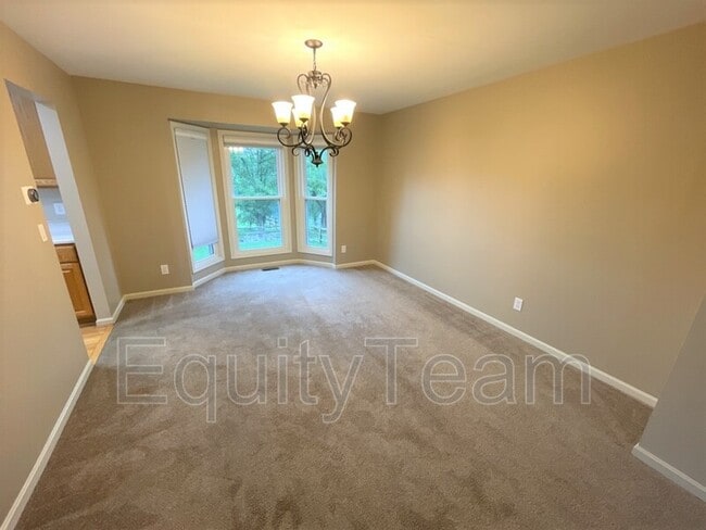 Foto del edificio - 7383 Lakota Springs Dr