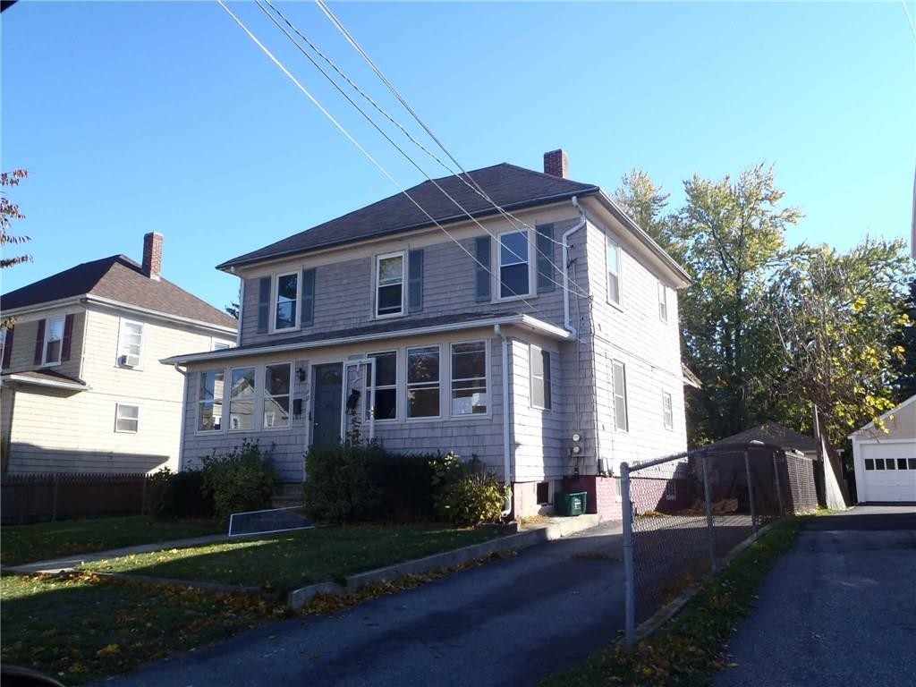 Primary Photo - 190-192 Grace St