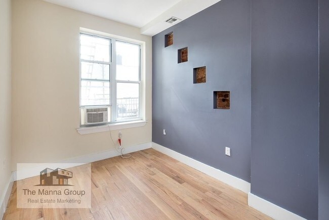 Foto del edificio - 404 Seneca Ave