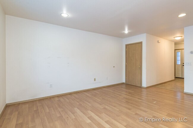 Foto del edificio - 4773 Glasgow Dr