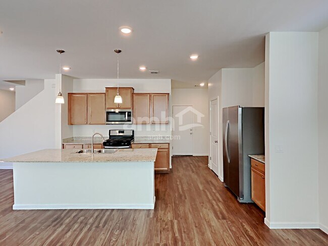 Foto del edificio - 14221 W Georgia Dr