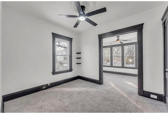 Building Photo - 246 E 156th St