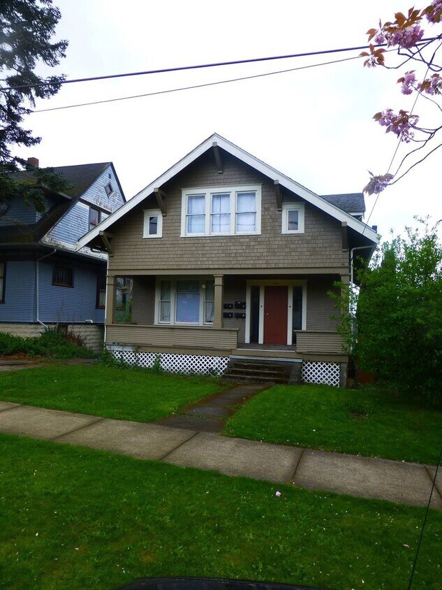 Foto principal - 1525 Humboldt St