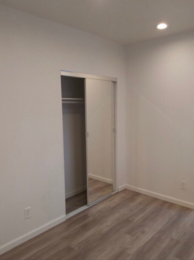 Nice closets and wooden flooring - 963 Paula St