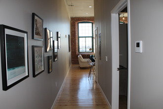 Commonwealth Landing Lofts photo'