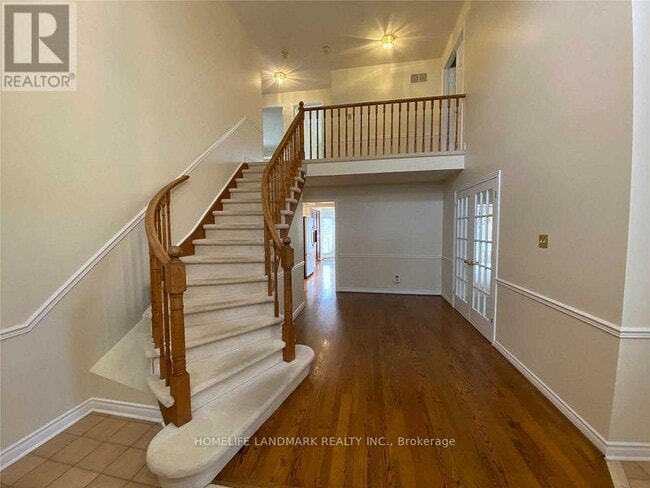 Building Photo - 14 Roverdale Ct