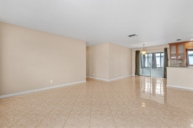 Foto del edificio - 902 SW 6th Ave