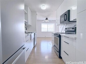 Building Photo - 46-044 Puulena St