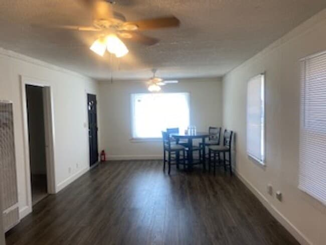 Foto del edificio - 1814 Louisiana St