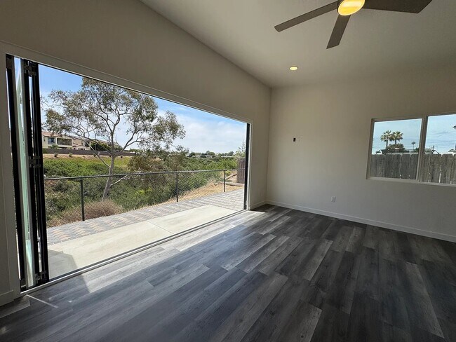 Foto del edificio - 5353 Hatteras Ave