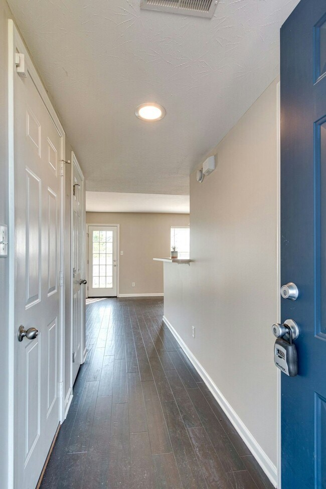 Building Photo - 1619 Allston Drive