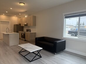 Building Photo - 2707 Kalum St