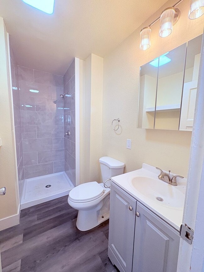 Photo - 316 6th St Apartment