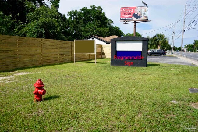 Foto del edificio - 3480 Barrancas Ave