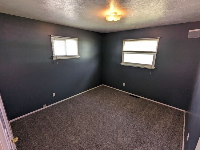Building Photo - Cozy Three-Bedroom Ranch: Your Ideal Home ...