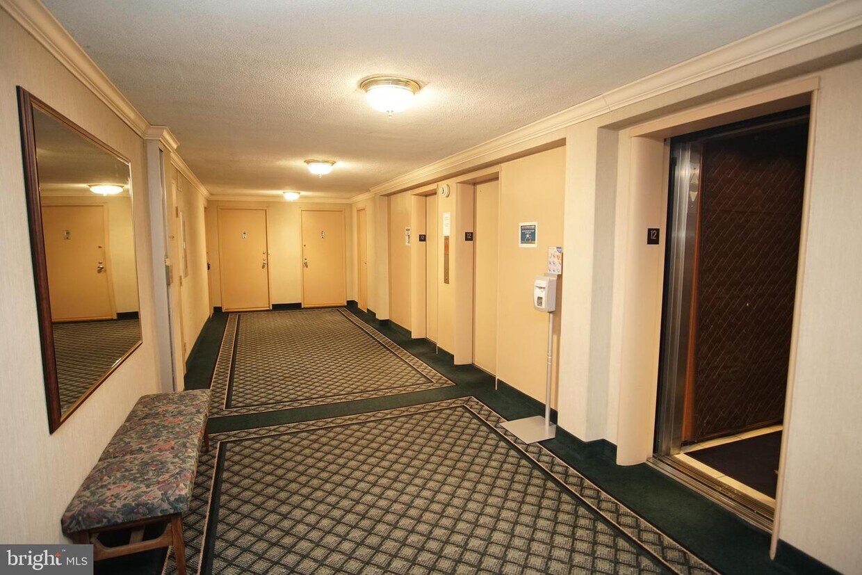 10201 Grosvenor Pl Unit 1214, Rockville, MD 20852 Apartment for Rent