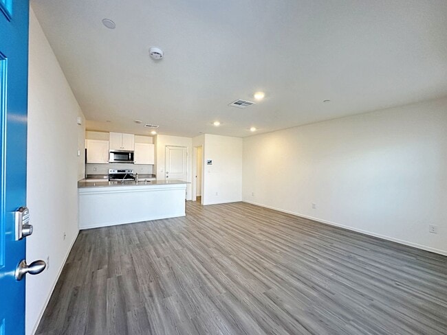 Building Photo - 3 BEDROOM TOWNHOUSE LOCATED IN INSPIRADA