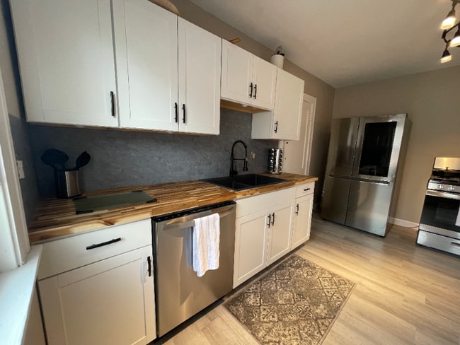 Photo - 3331 Grantwood Dr Apartment