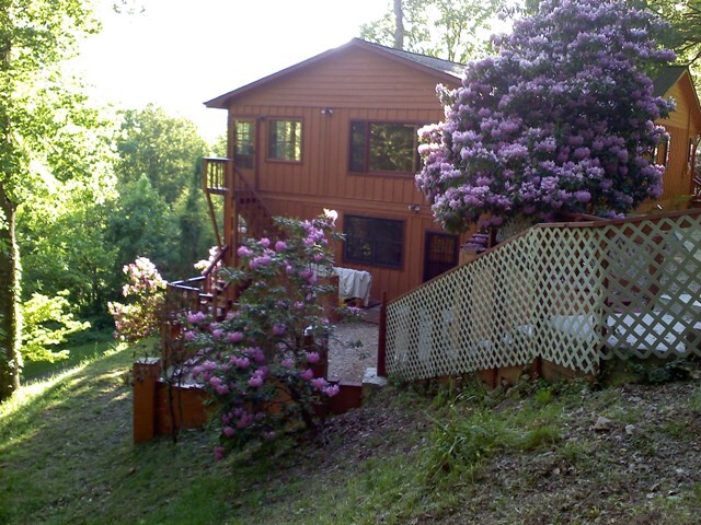 Foto del edificio - 104 Greenwood Ln
