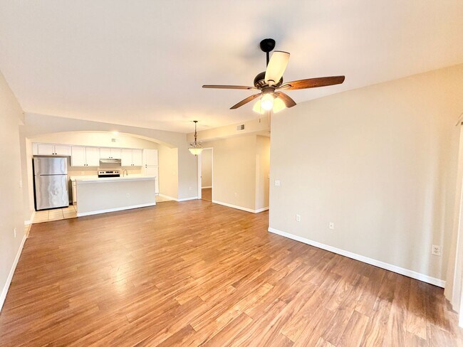 Building Photo - ** FAIRWAY PRESERVE ** 3 BED / 2 BATH - CONDO - PETS OK! - NORTH NAPLES - ANNUAL RENTAL