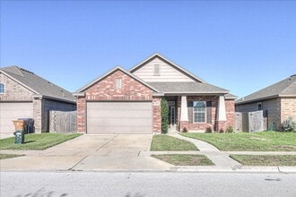 Building Photo - 2217 Ibis St