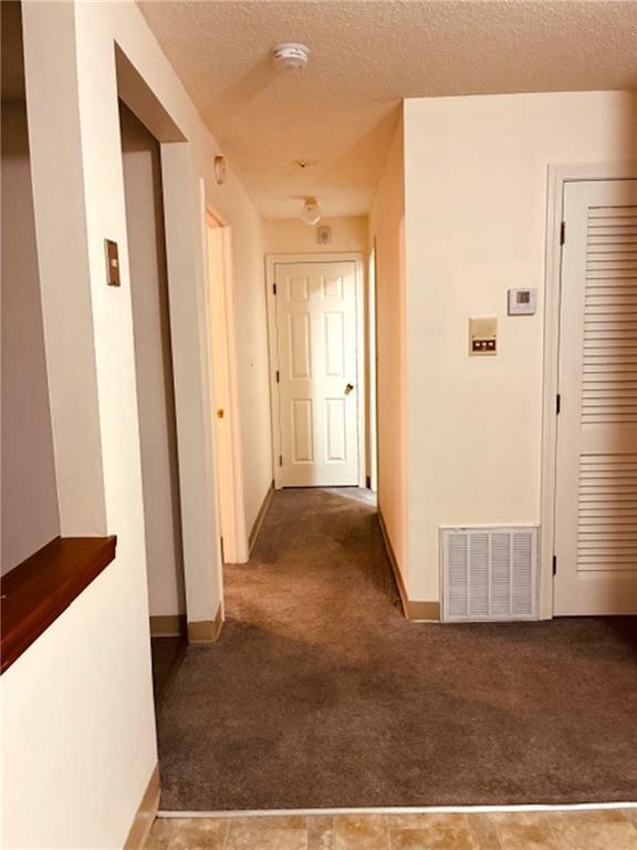 Foto del edificio - 724 Beverage Hill Ave