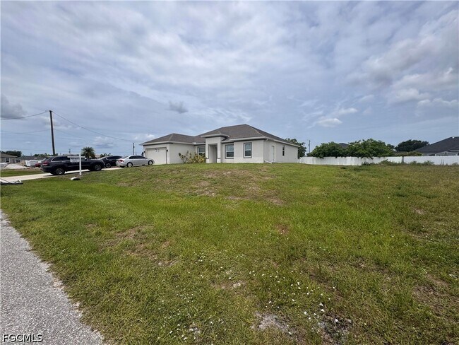 Foto del edificio - 1820 NW 19th Ave