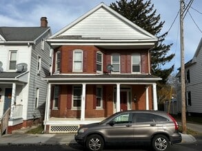 Building Photo - 222 2nd Ave
