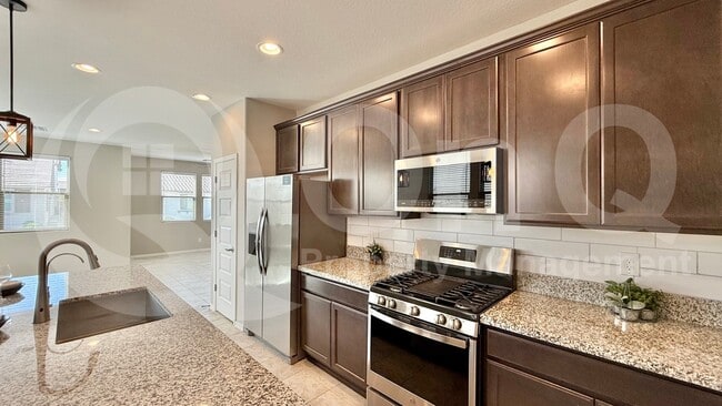 Building Photo - 14247 W Bronco Trl