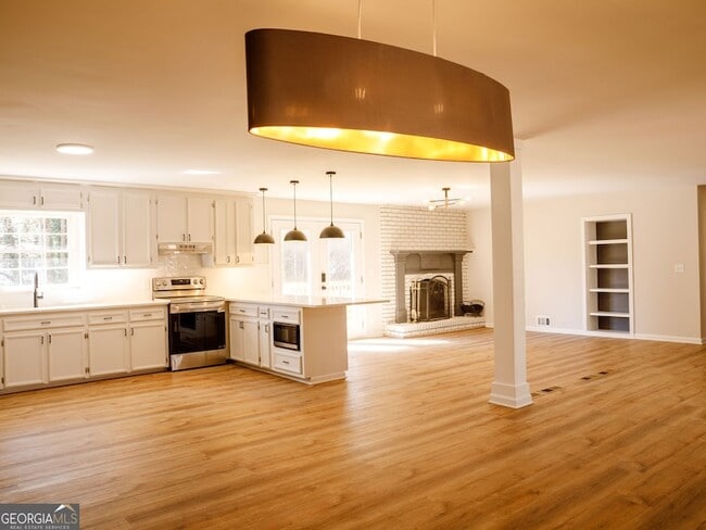 Building Photo - 95 Simpson Dr NE