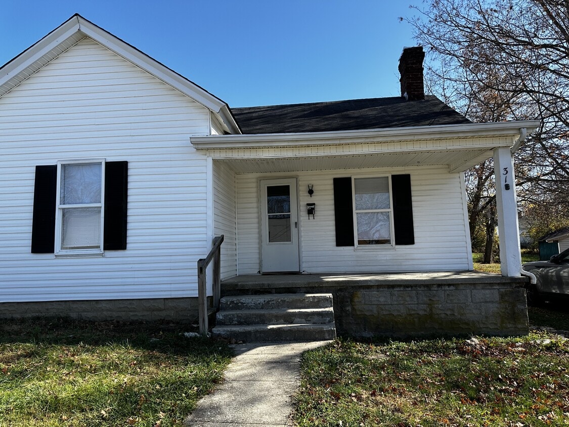 Primary Photo - 31 Franklin Ave