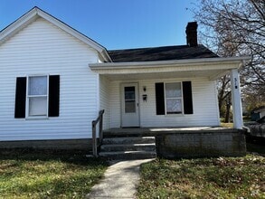 Building Photo - 31 Franklin Ave