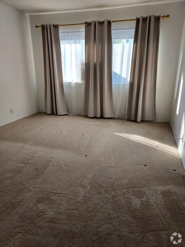 Building Photo - 1280 Coyote Creek Pl